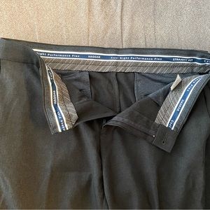 Haggar Straight Fit Wicking and wrinkle free pants 34” waist by 29” length